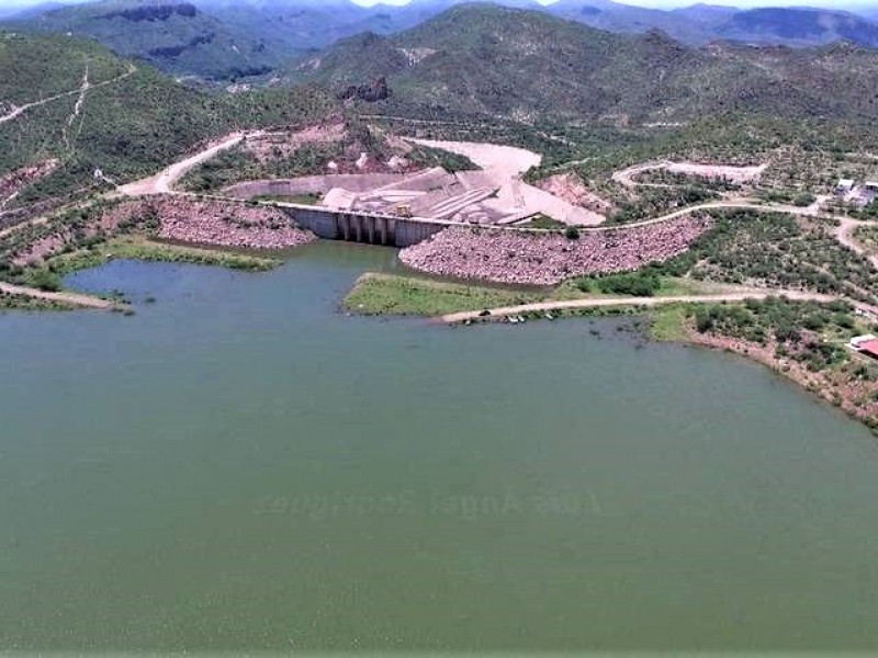 Activistas y ejidatarios contra Agua Saludable; empresarios guardan silencio