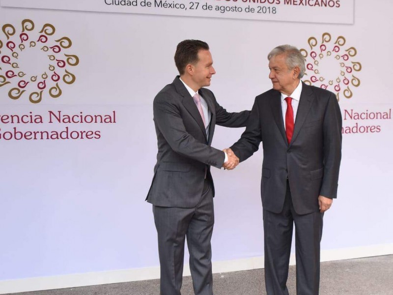 Acude AMLO a la reunión de la CONAGO