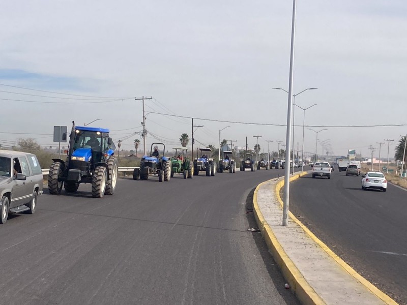 Acuerdan encuentro campesinos con autoridades y proveedores