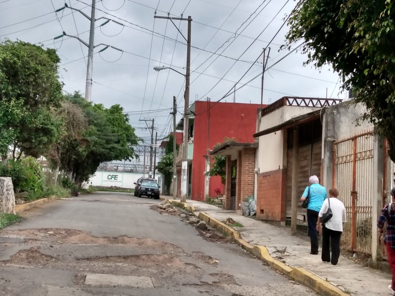 Acusan vecinos falta de atención por el municipio