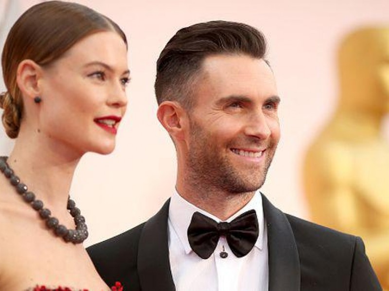 Adam Levine le fue infiel a su esposa embarazada