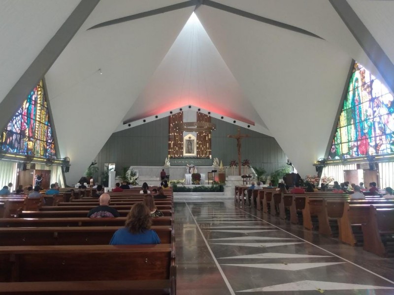 Adelantan celebración a la virgen por cierre de la Lomita