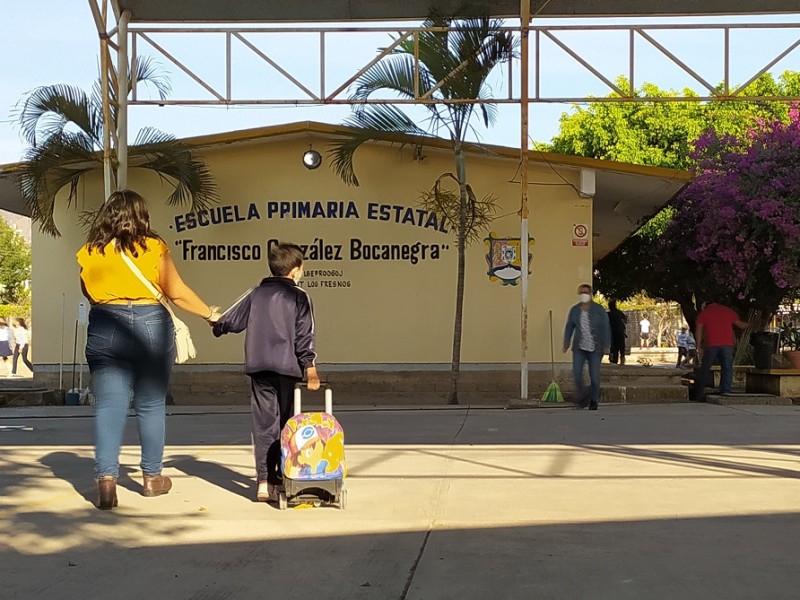 Adelantarán vacaciones para educación básica en Nayarit