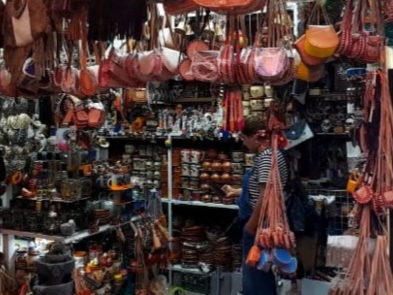 Adeuda 5 mdp administración estatal a miembros de Canaco Adeuda 5 mdp administración estatal a miembros de Canaco