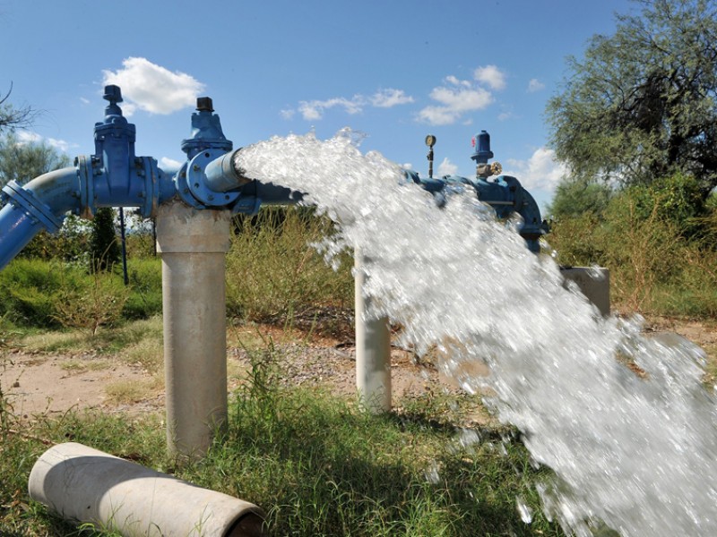 Administración del Agua Potable ¿cartera abierta de políticos?