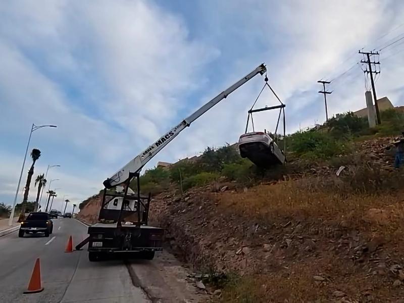 Adolescente de 16 años sale del camino en cerro de La Calavera
