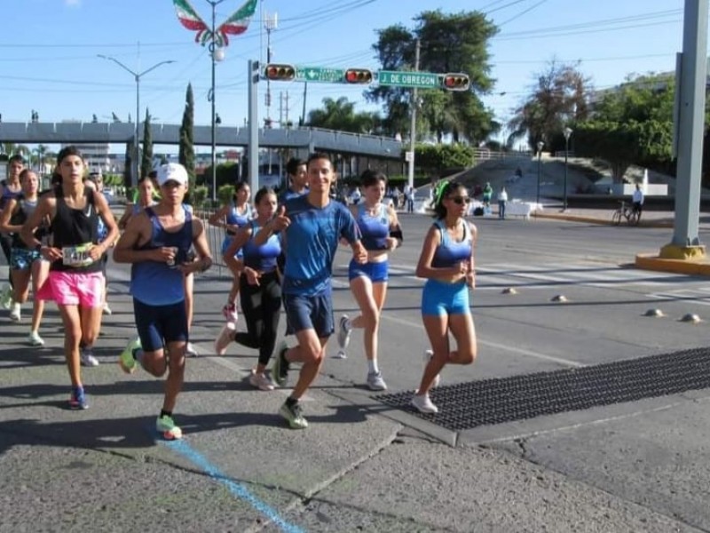 Adoptan un kilómetro para amenizar el Maratón León