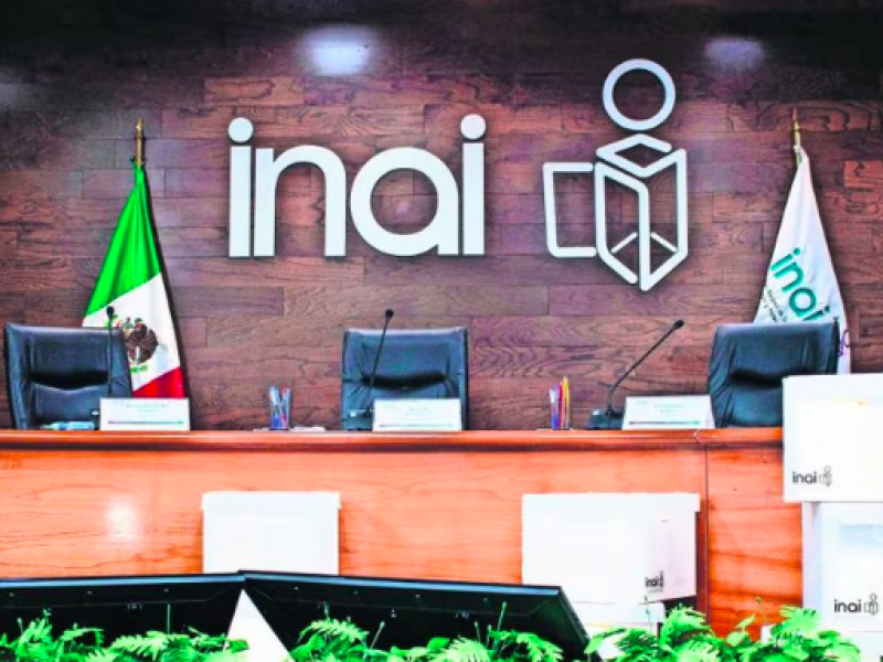 Adrián Alcalá, nuevo presidente del INAI 2023-2026