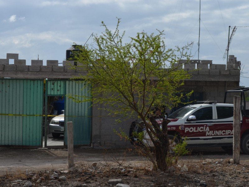 Adulto mayor aparentemente se disparó y provocó su muerte