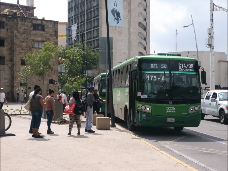 Adultos mayores desconocen proceso de Mi Pasaje