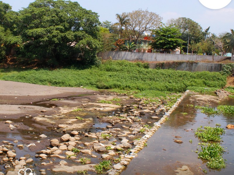 Advierte de temporada y escasez de agua en Veracruz