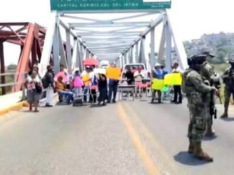 Advierte el frente común manifestarse en la vela sandunga, Tehuantepec