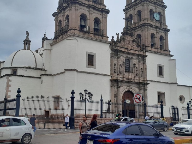 Advierten acción legal contra concesionaria de alumbrado público por incumplimiento