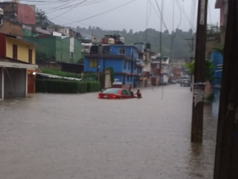 Advierten por posibles inundaciones por frente frío en Veracruz