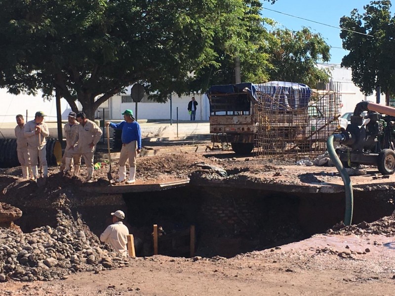 Advierten suspensión de agua en Los Mochis para mañana