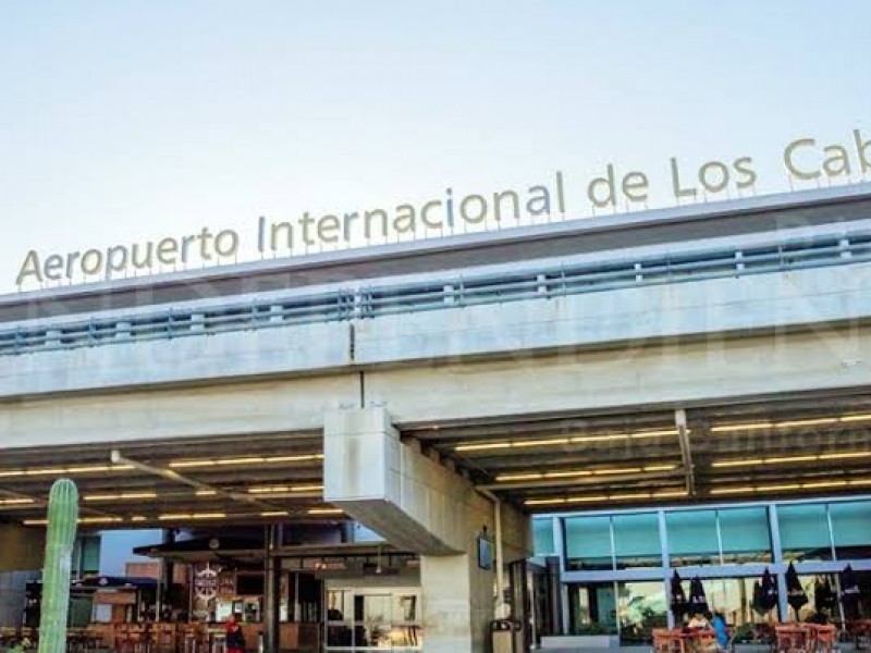 Aeropuerto Internacional de Los Cabos registra caída del 43%