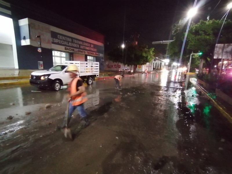 Afectaciones en 17 colonias de Tuxtla por lluvias