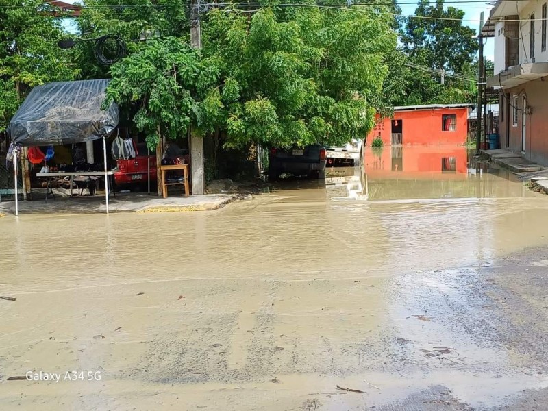 Afectaciones por lluvias en Álamo y Castillo de Teayo