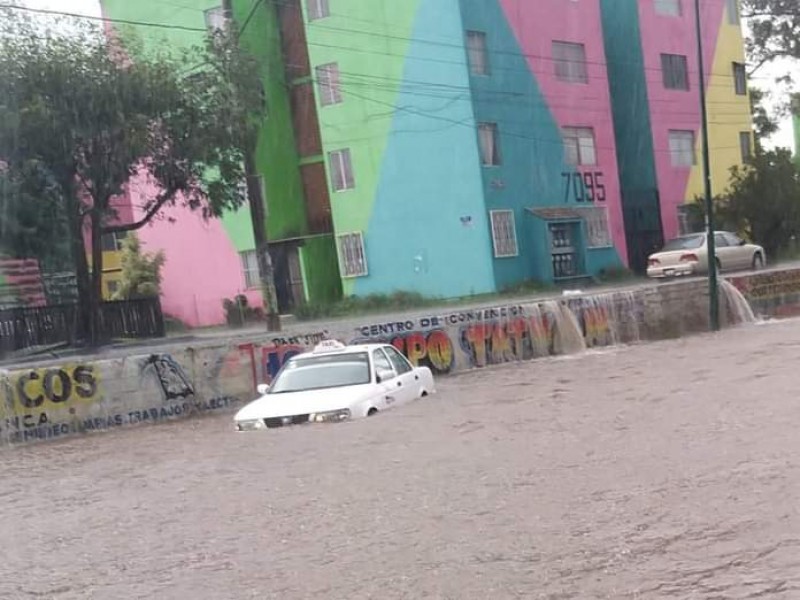 Afectadas 24 colonias tras tromba en Morelia