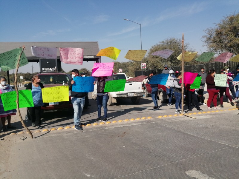 Afectados por la construcción del Parque Pilba se manifiestan