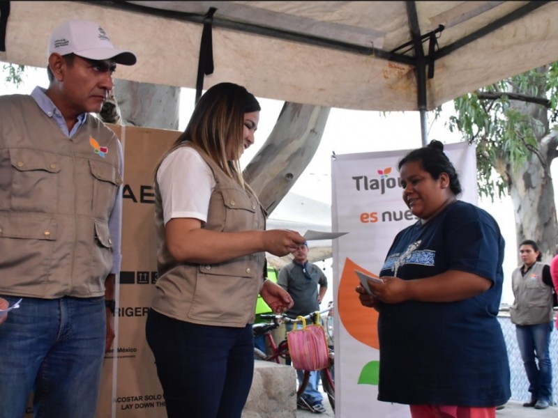 Afectados por lluvias en Tlajomulco reciben apoyos