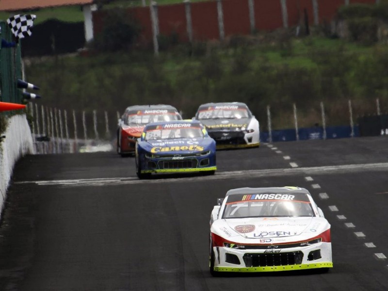 Afición de Jalisco disfrutó de NASCAR México en Guadalajara