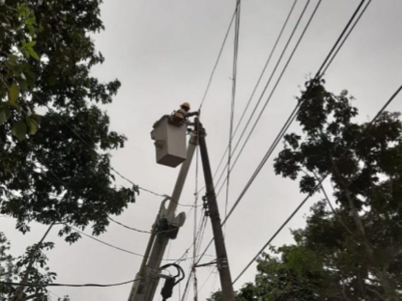 Afirma CFE restablecimiento del servicio de energía eléctrica en Veracruz