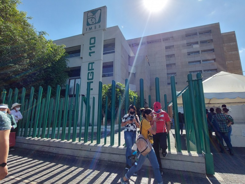 Afirma población incremento de hospitalizados Covid en el IMSS