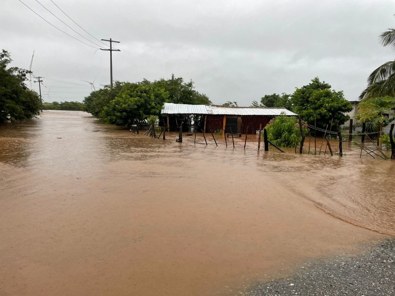 Agencias de Asunción Ixtaltepec afectadas por la Onda Tropical 29