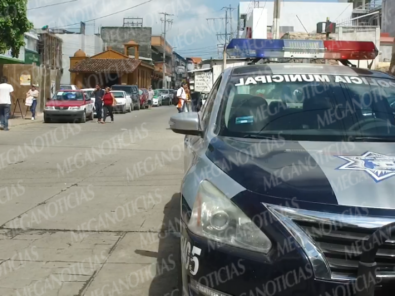 Agilizan tránsito de vehículos en Juchitán