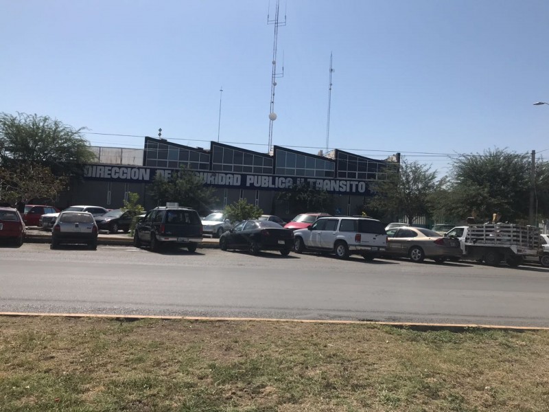 Agreden a policías de Gómez Palacio.