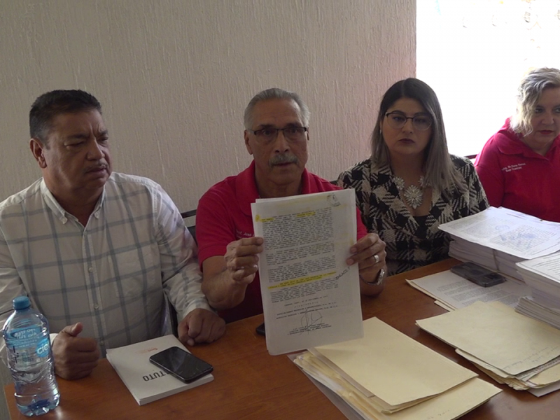 Agremiados defienden casa de Jubilados de Gómez Palacio