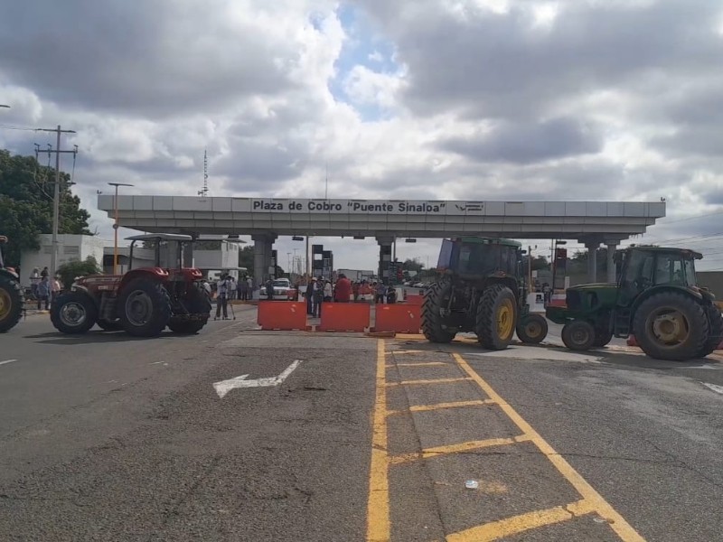 Agricultores amenazan con paro nacional y bloqueos