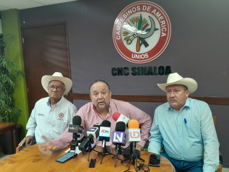 Agricultores piden que regresen programas de apoyo al campo