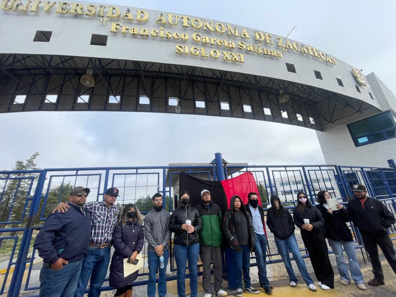 Agronomía de la UAZ cumple siete semanas cerrada; alumnos bloquean el Campus