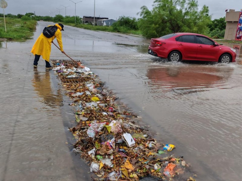 Ahome en alerta: activan refugios temporales y cuadrillas de limpieza