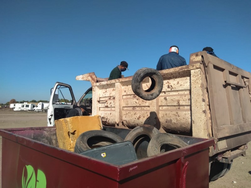 Ahome recolecta más de mil toneladas de cacharro al año