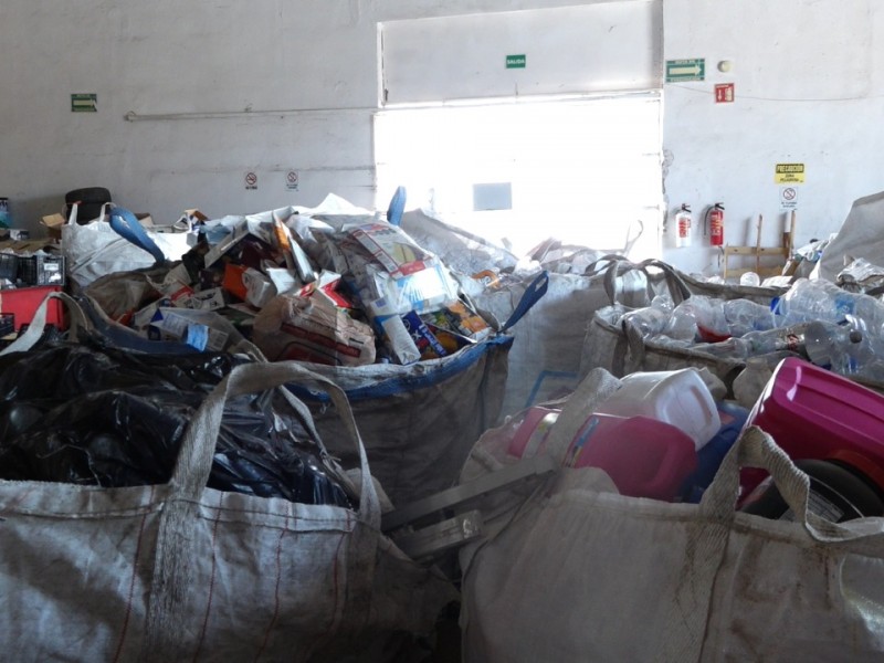 Ahora el reciclaje salva las escuelas: programa Libretazo