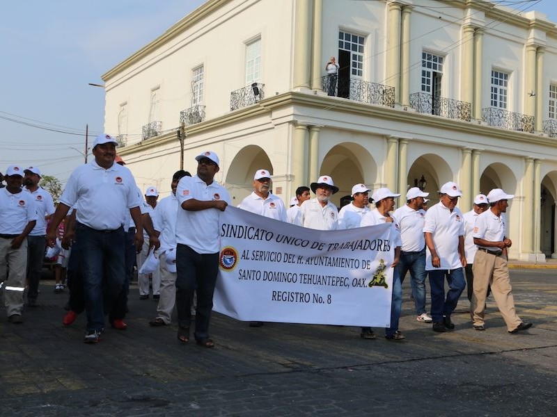 Ajustes del Ayuntamiento Tehuano impide reinstalación de personal