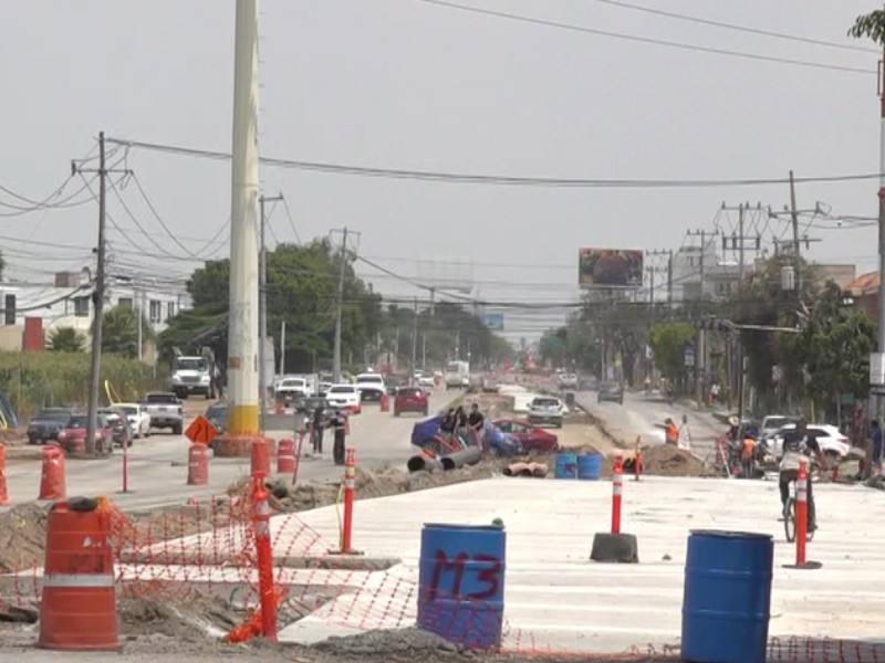 Al 63% de avance obra de rehabilitación en Camino Real a Colima