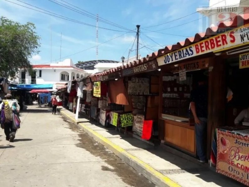 Al alza casos de Covid-19 en Petatlán