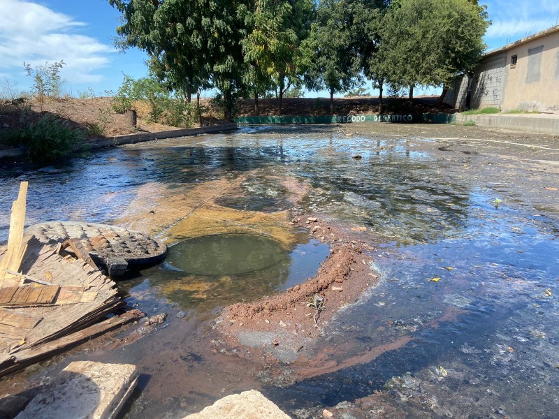 Al borde de la paciencia, 6 años soportando aguas negras