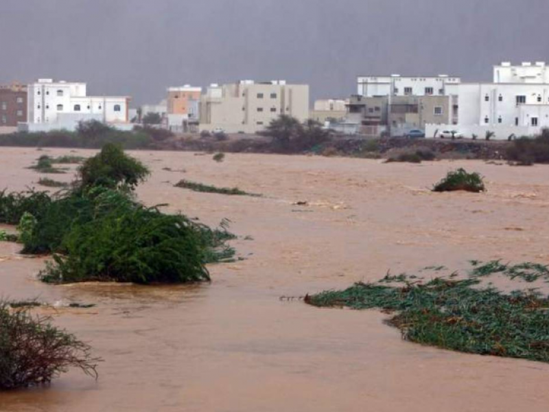 Al menos 16 muertos en Omán por intensas lluvias
