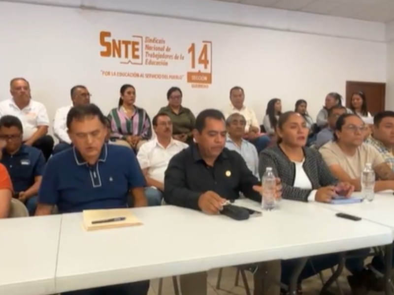 Al menos 40 planteles de media superior paran labores en Guerrero