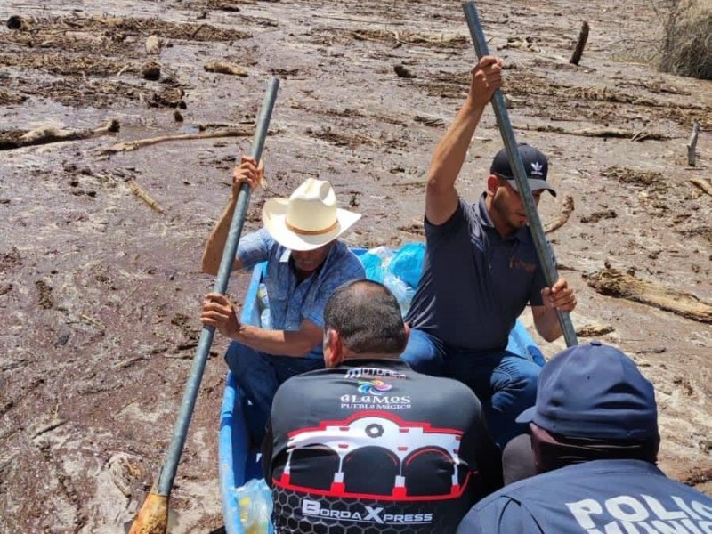 Álamos: Crecida de arroyos deja 45 familias incomunicadas