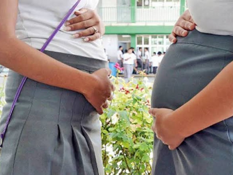 Alarma aumento de embarazo adolescente en 5 municipios de Nayarit