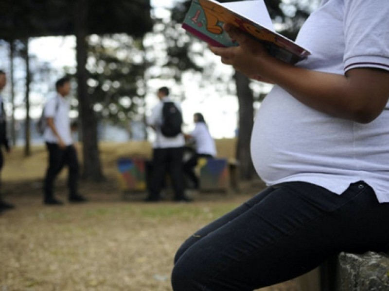 Alarman cifras de embarazos adolescentes en cinco municipios de Nayarit