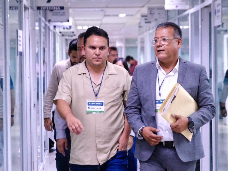 Alcalde de Cihuatlán comparecente MP por apología del delito