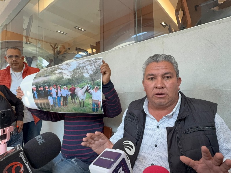 Alcalde electo de Tonayán desmiente foto manipulada