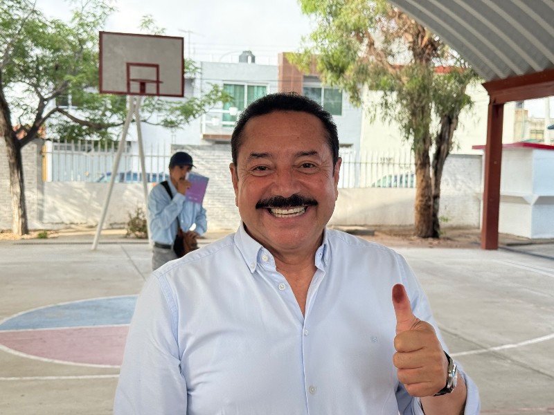 Alcalde llama a votar en un ambiente de tranquilidad